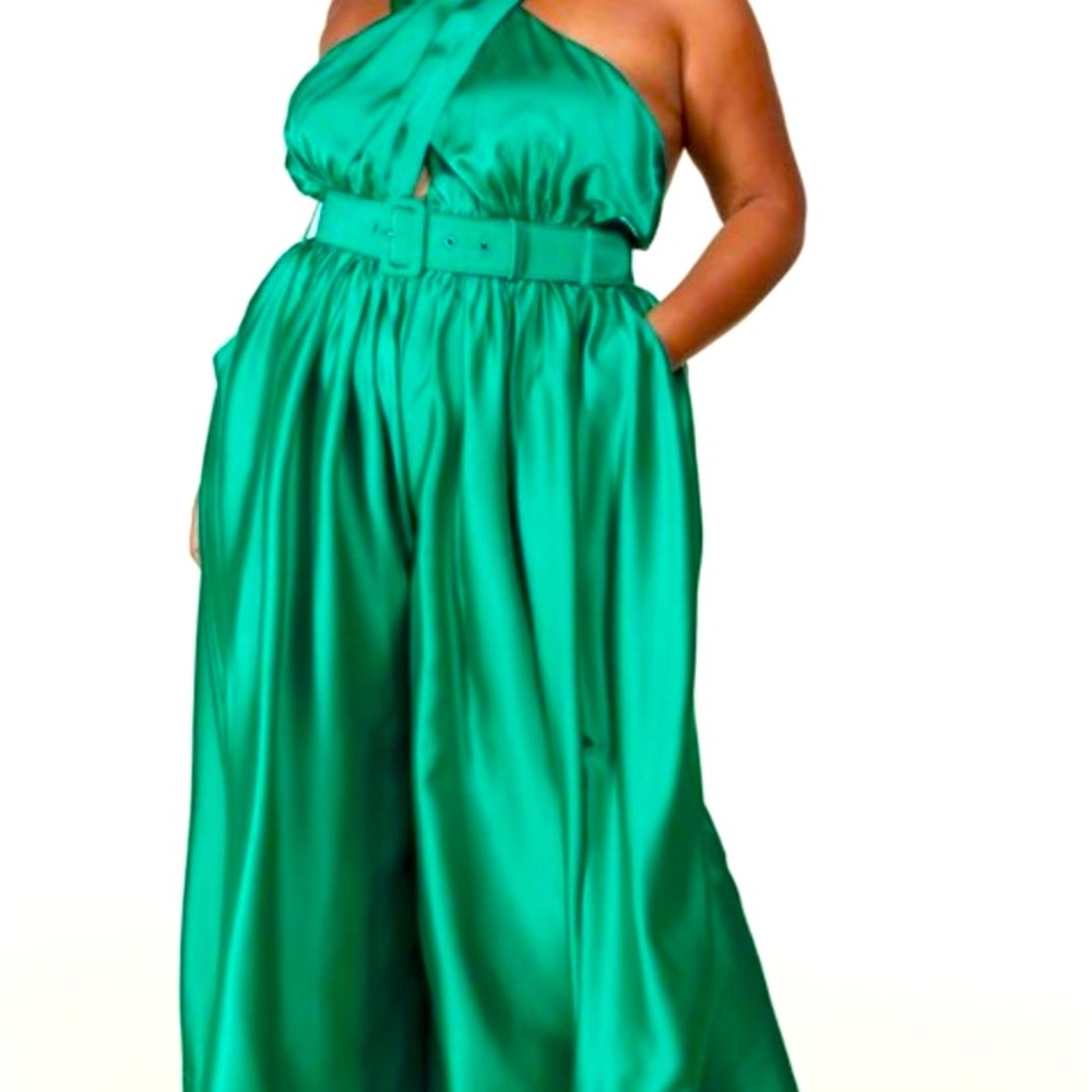Emerald Green Belted Halter Romper - 1X - Worn Once